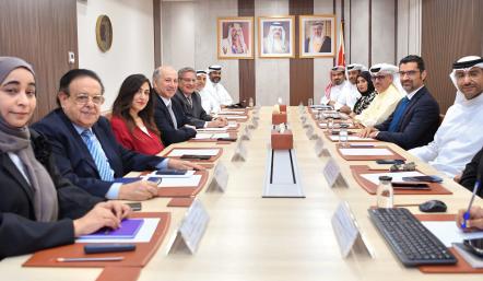 وزير شؤون البلديات والزراعة يجتمع مع جمعية المكاتب الهندسية 