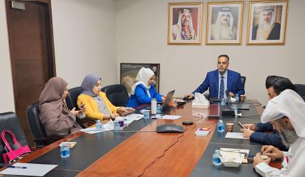 "البلديات بالتعاون مع العمل"  تنظم ورشة حول (السلامة المكتبية والمنزلية)