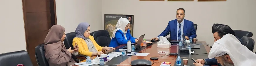 "البلديات بالتعاون مع العمل"  تنظم ورشة حول (السلامة المكتبية والمنزلية)